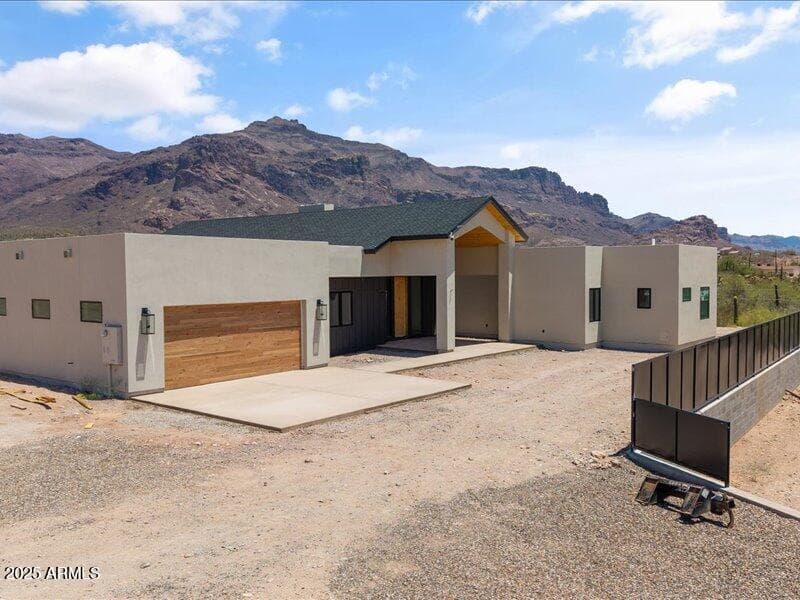 3505 S Kings Ranch Court photo 2