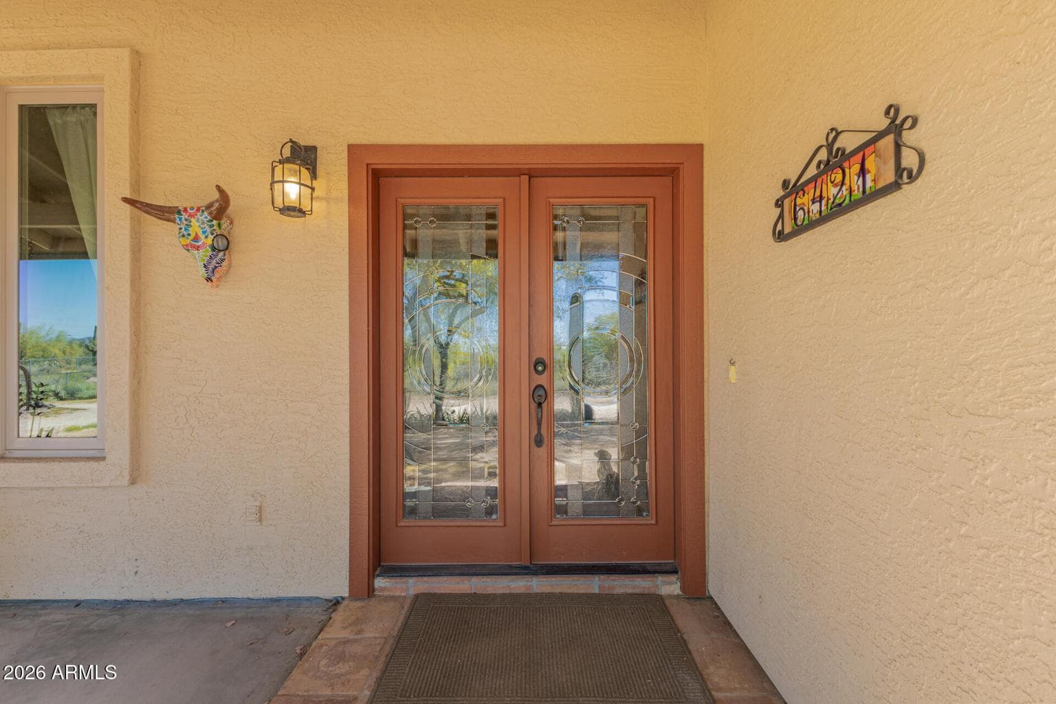 6421 E GLORIA Lane photo 2