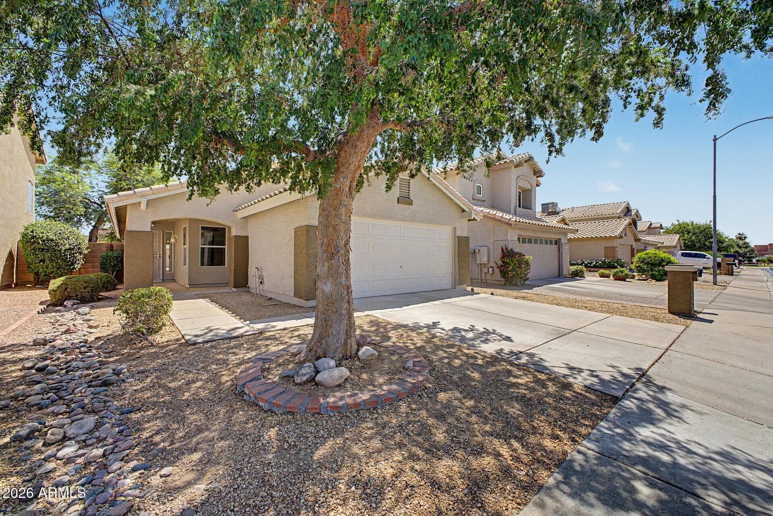 4135 E ANDERSON Drive photo 3