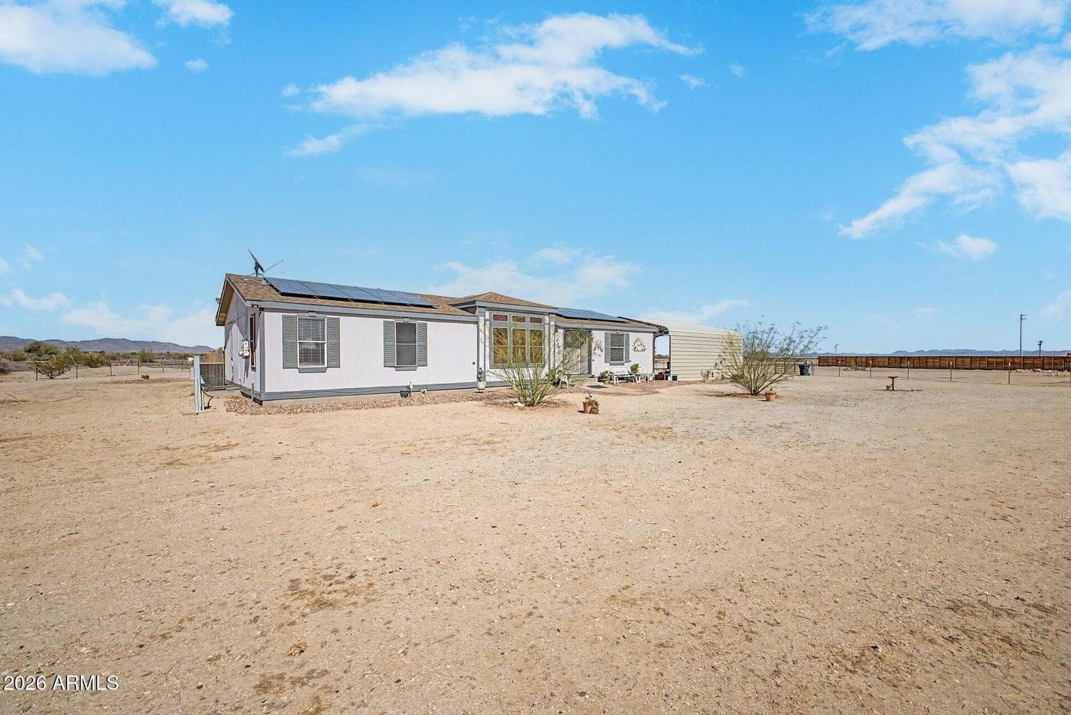 2529 S 305TH Avenue photo 4
