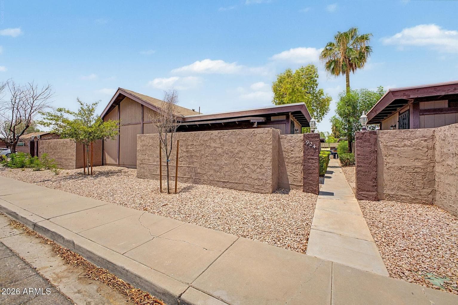 924 S HACIENDA Drive A