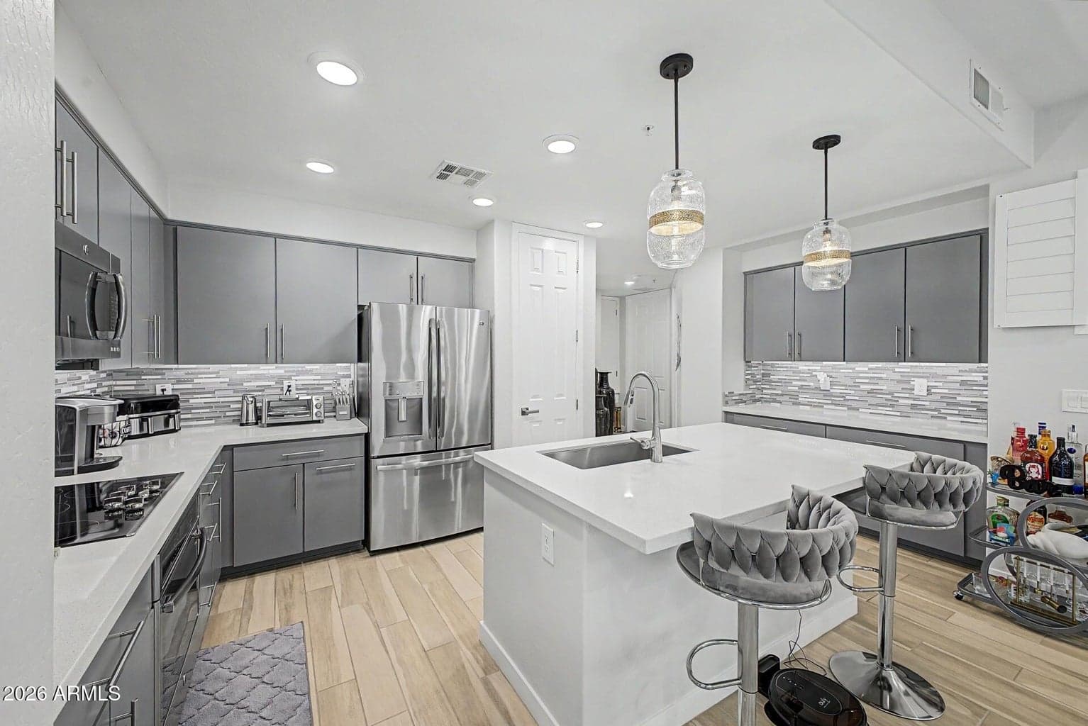 250 W QUEEN CREEK Road 145