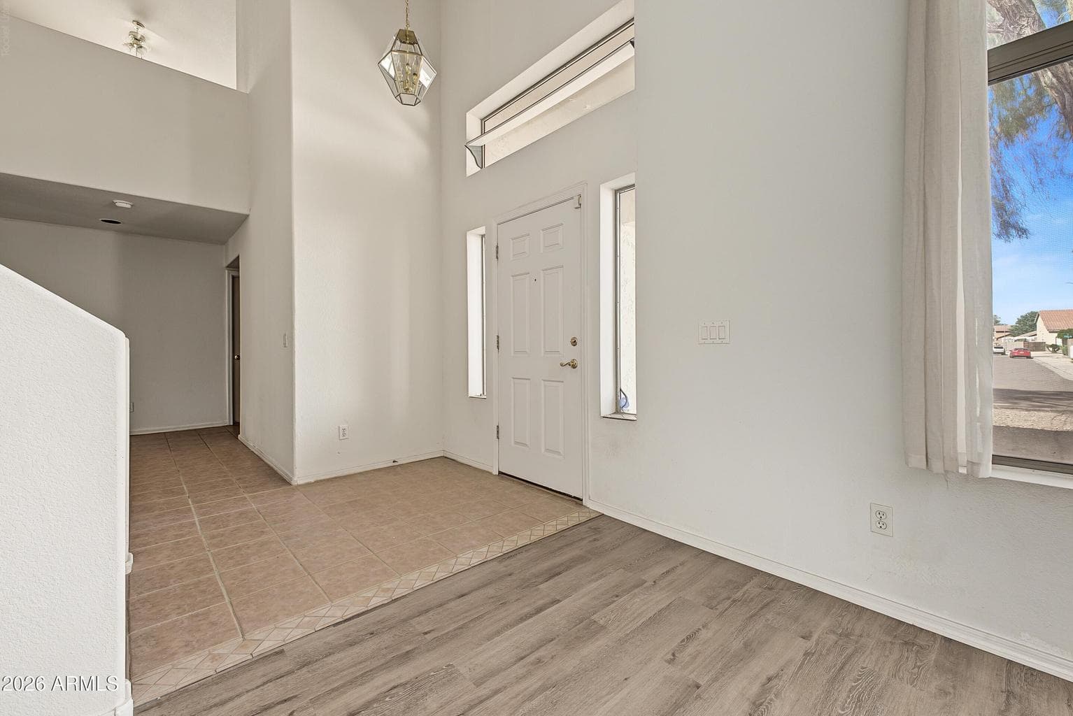 10405 W PRIMROSE Drive photo 5