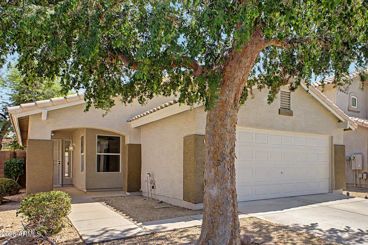 4135 E ANDERSON Drive