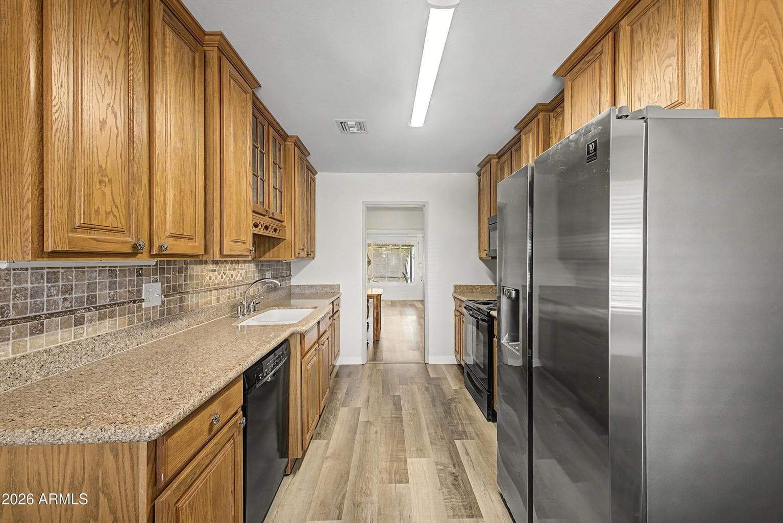 10350 W CARON Drive photo 5