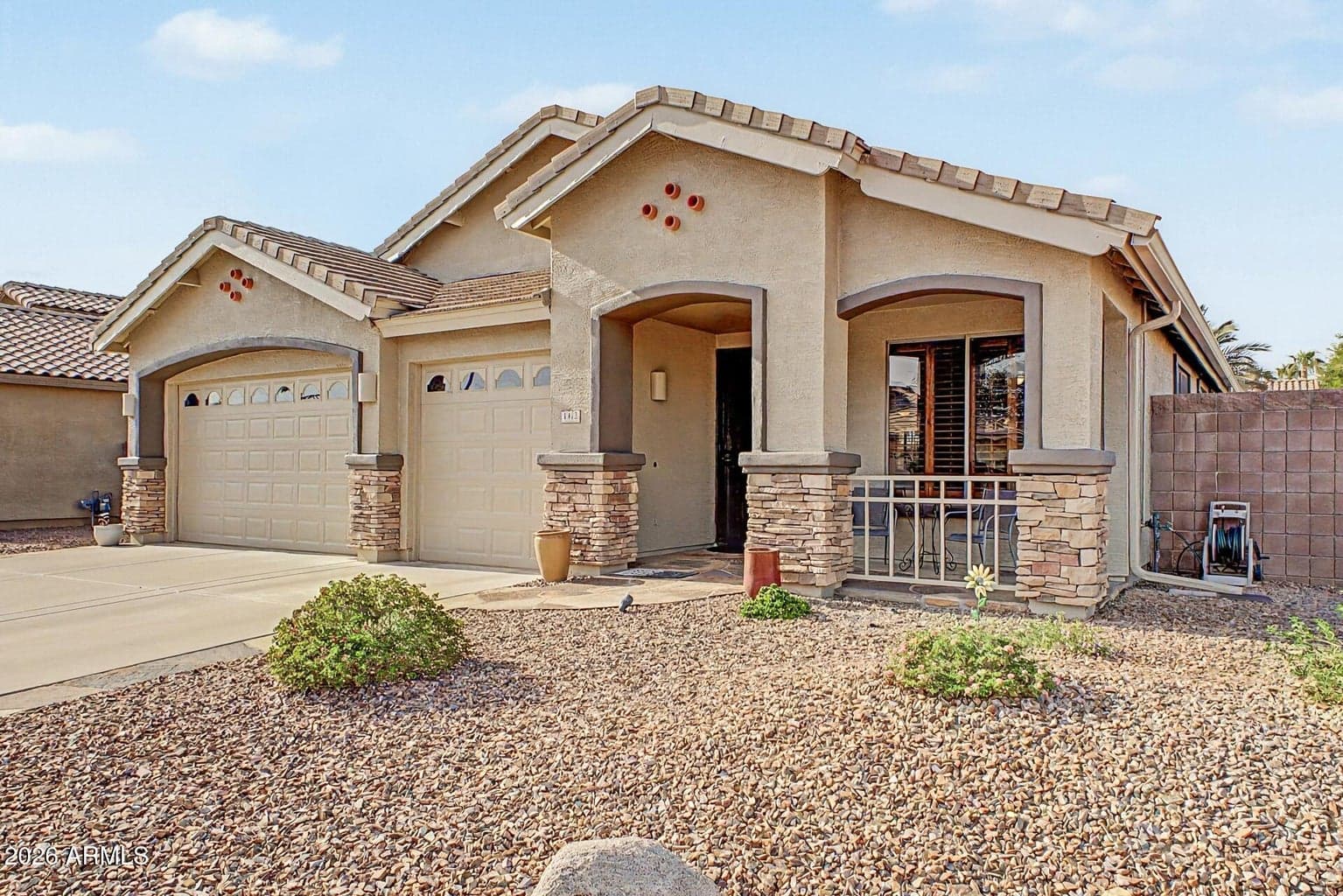 1412 E JADE Drive photo 3