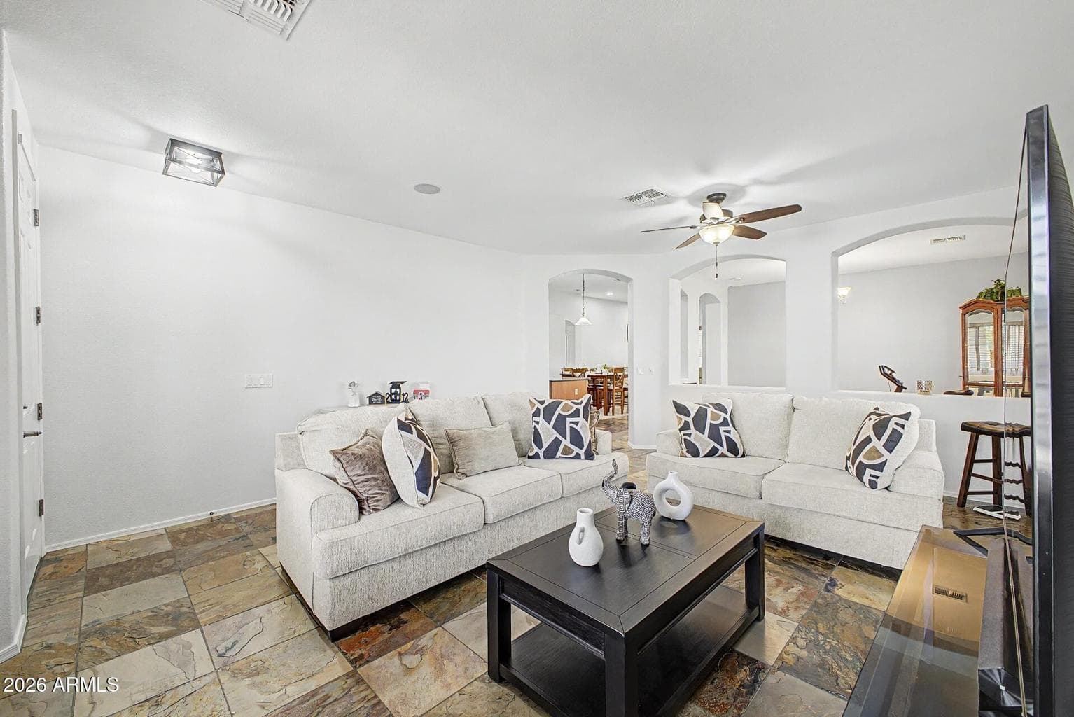 1412 E JADE Drive photo 7
