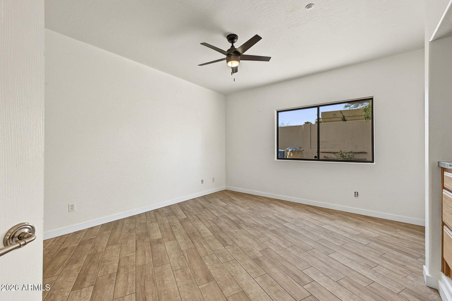 14422 N SHERWOOD Drive photo 5