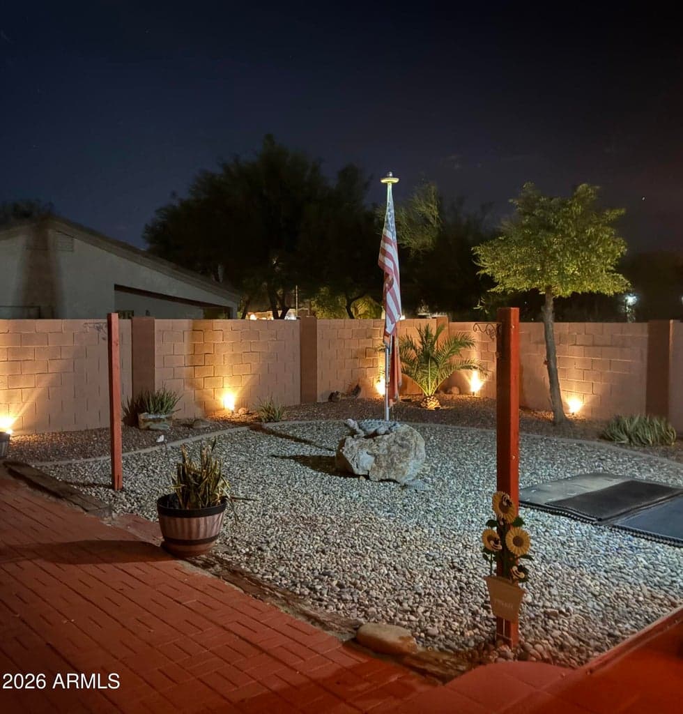 1879 E KACHINA Drive photo 3